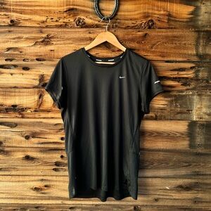 NIKE | Women’s Running Black Dri-FIT T-Shirt XL